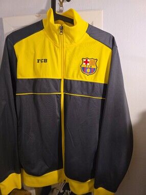 Fc Barcelona zip up size medium